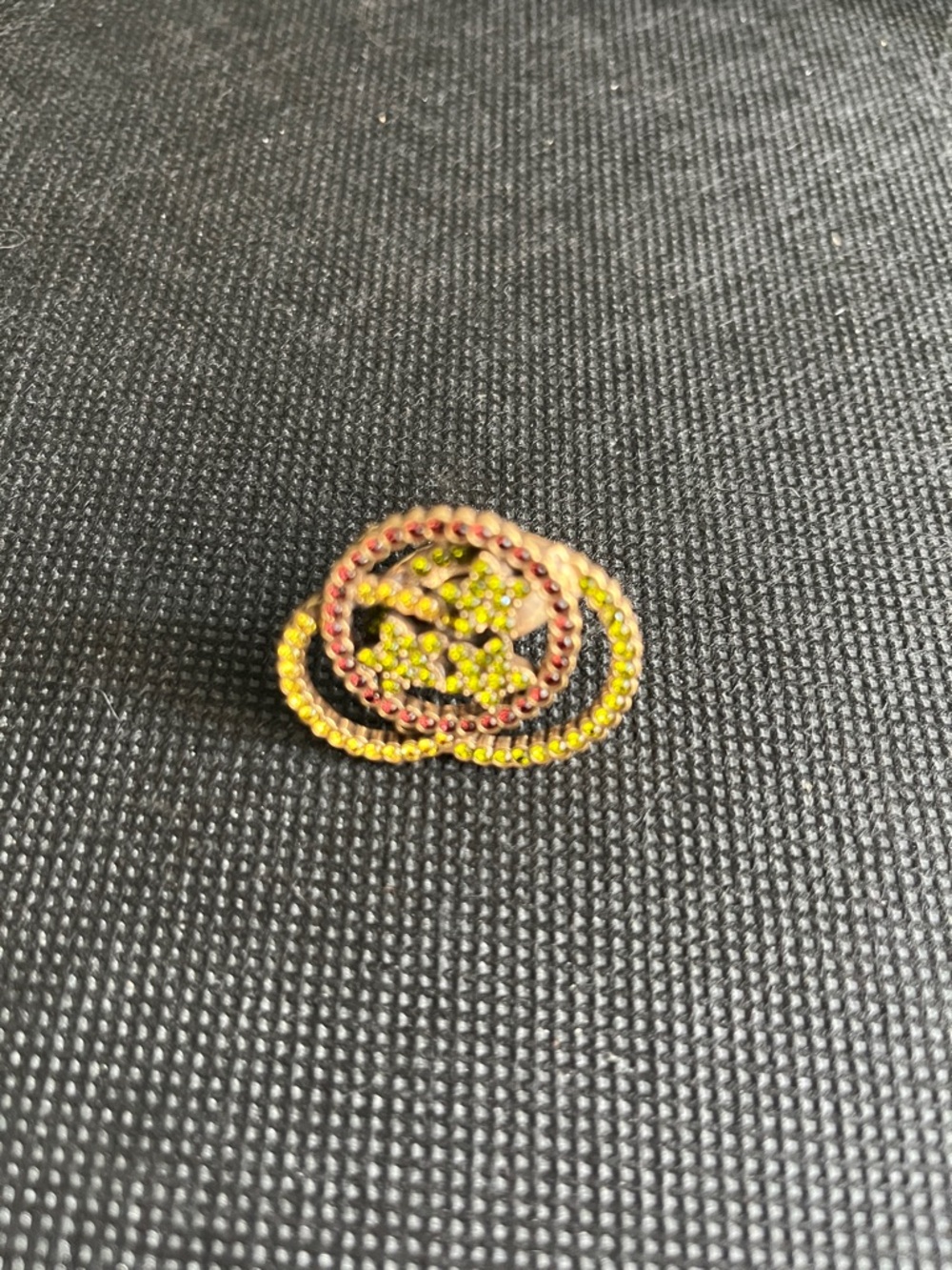 Interlocking Circle Rhinestone Ring in Yellow and Pink